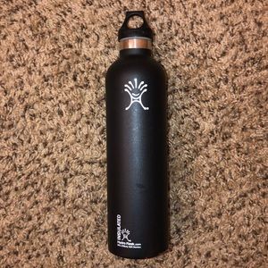 Black 24oz Hydro Flask